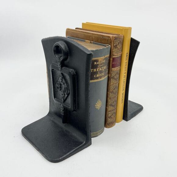 Vintage Cast Iron Key Design Book Ends - Picture 1 of 6